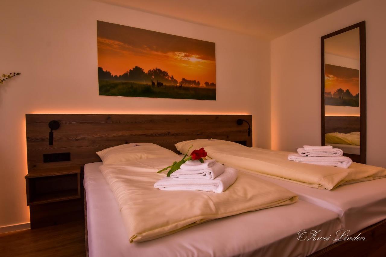 Hotel Zwei Linden - Links Der Elbe - Niedersachsen Balje ภายนอก รูปภาพ