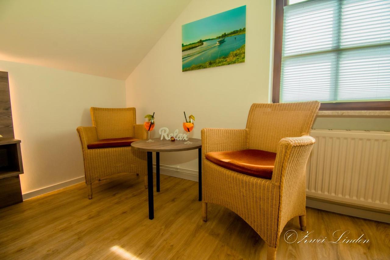 Hotel Zwei Linden - Links Der Elbe - Niedersachsen Balje ภายนอก รูปภาพ