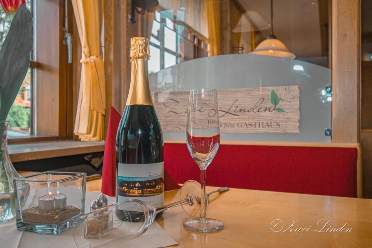 Hotel Zwei Linden - Links Der Elbe - Niedersachsen Balje ภายนอก รูปภาพ