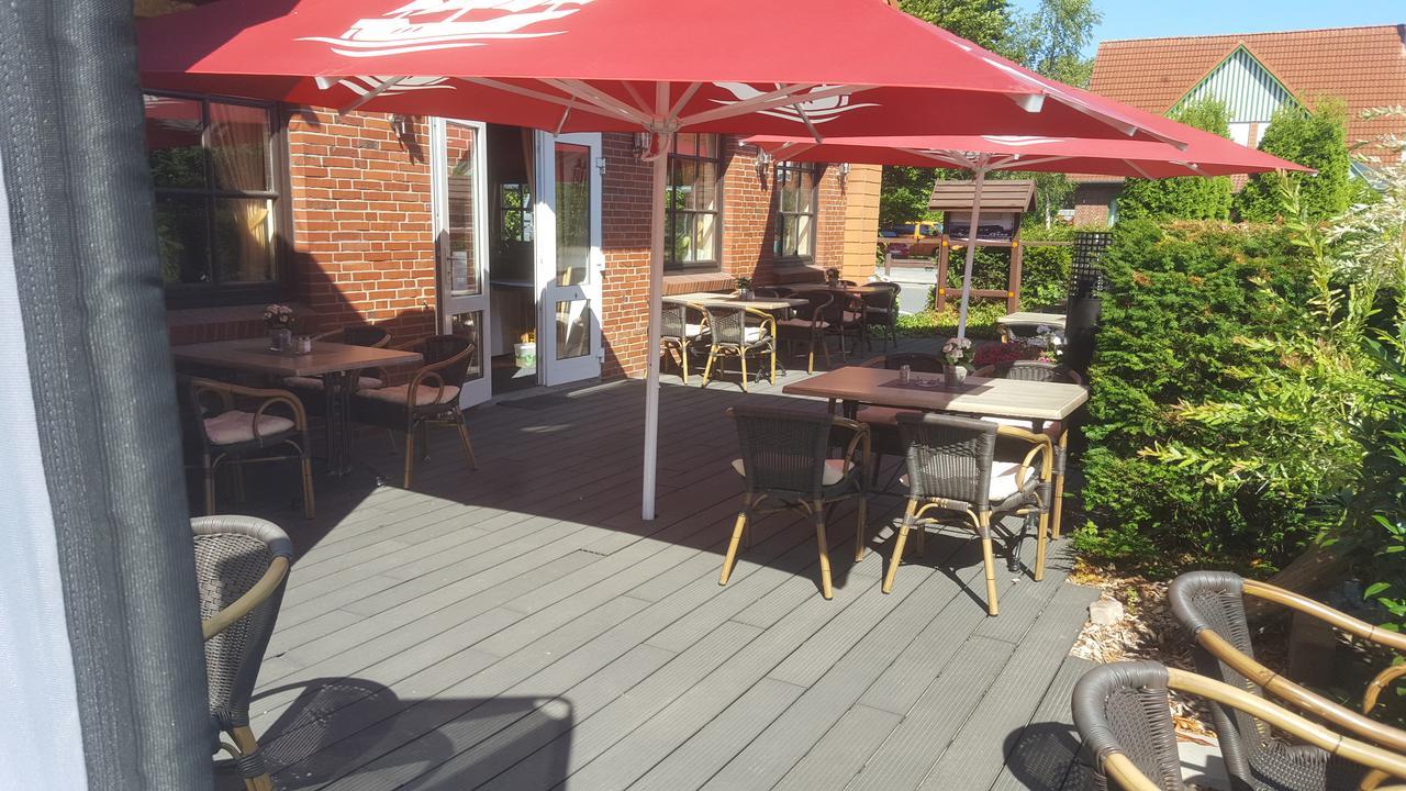 Hotel Zwei Linden - Links Der Elbe - Niedersachsen Balje ภายนอก รูปภาพ